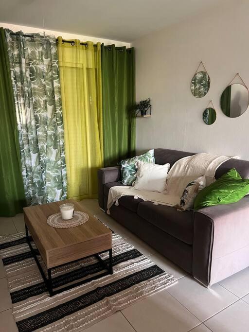 Appartement T2 Tres Cosy Каєнна Екстер'єр фото