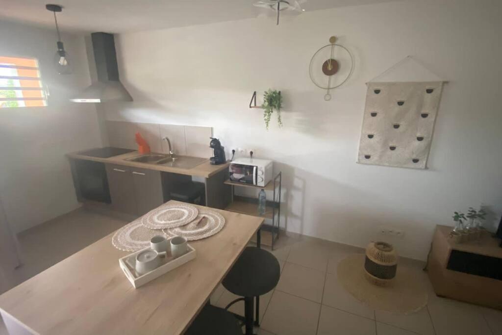 Appartement T2 Tres Cosy Каєнна Екстер'єр фото
